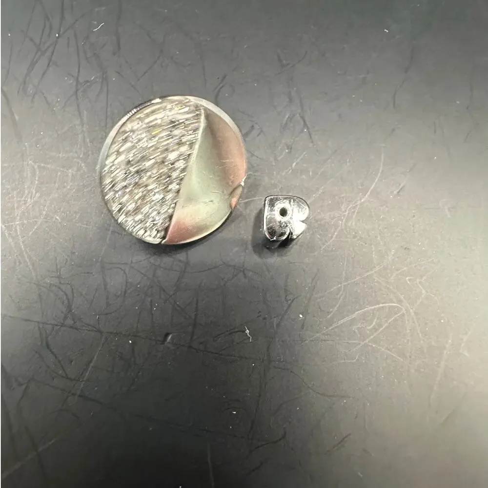 Kate Spade Pave Round DIsc Silver tone Earring Designer Preppy Stud Jewelry